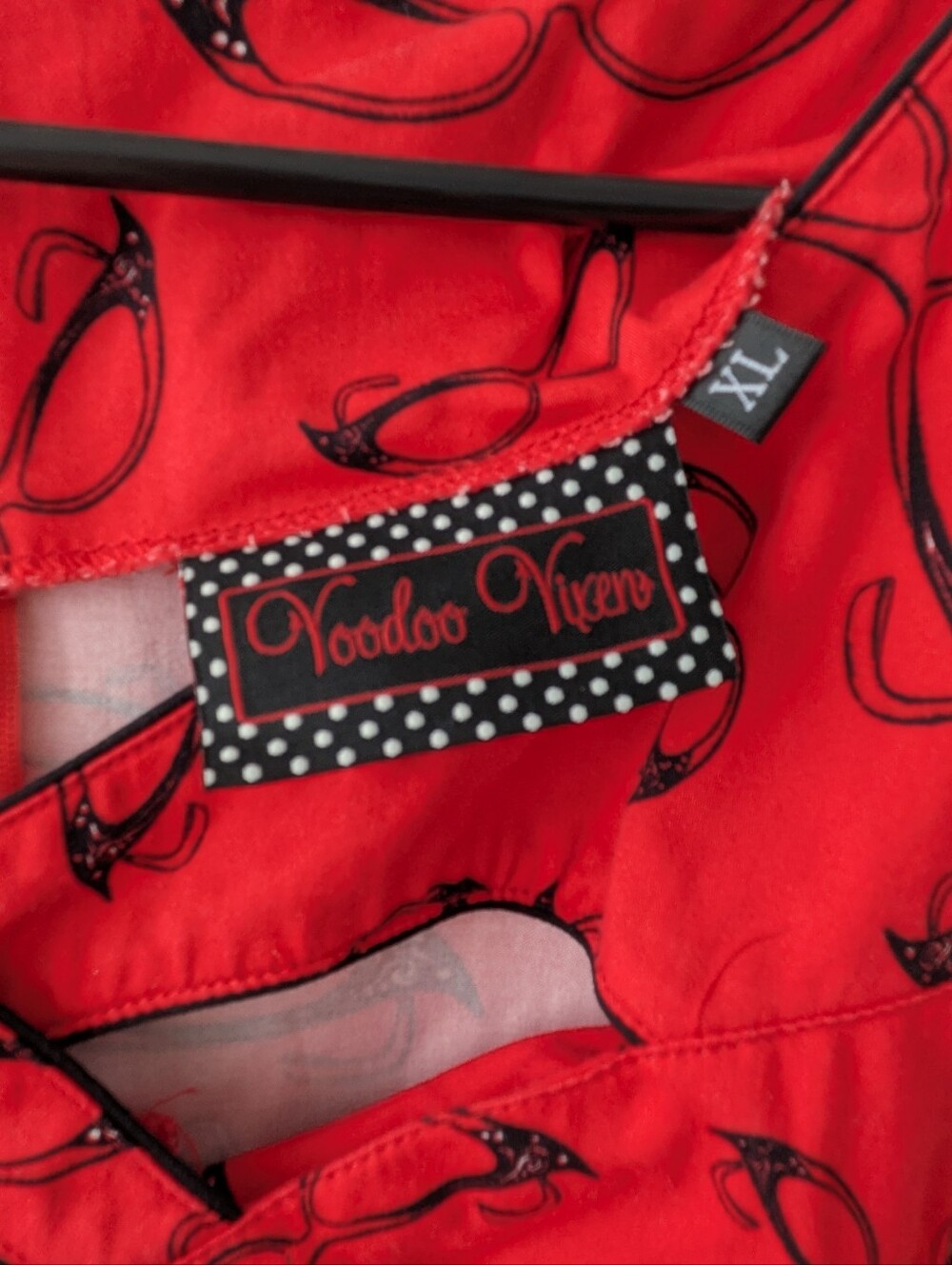Voodoo Vixen Connie Retro Fit & Flare Dress with Black Sunglasses Print - Picture 4 of 4